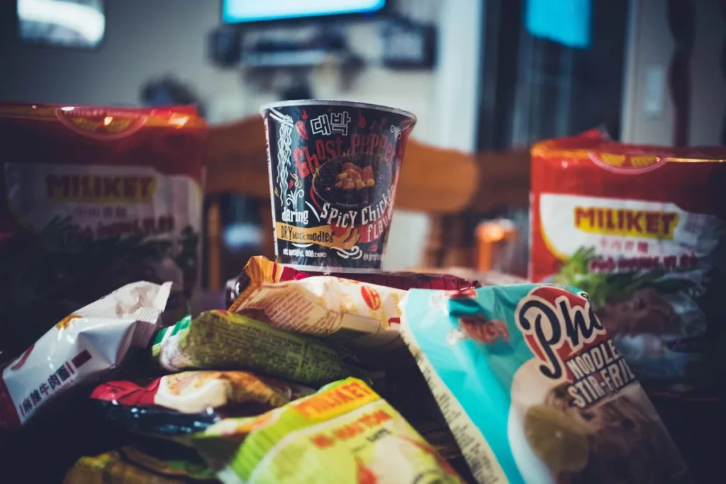 Different types of instant food