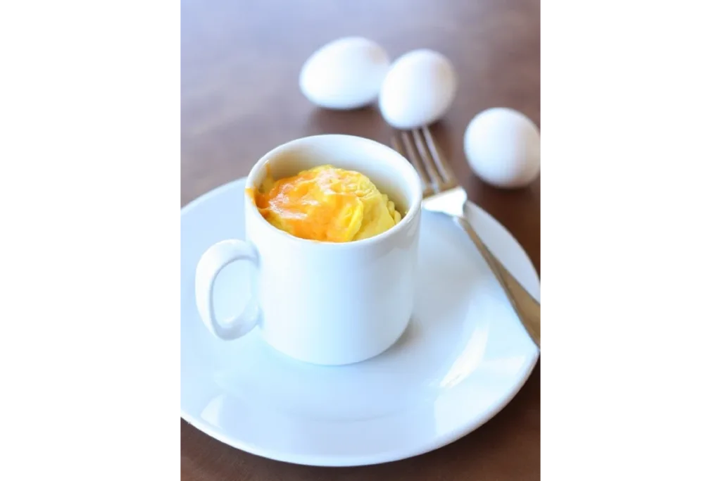 Scrambled Eggs in a Mug